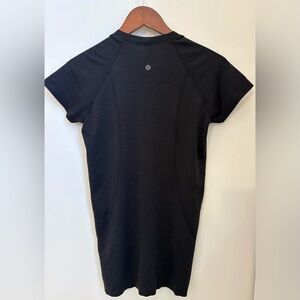 Lululemon Swiftly Tech Short Sleeve Tee Size: 6